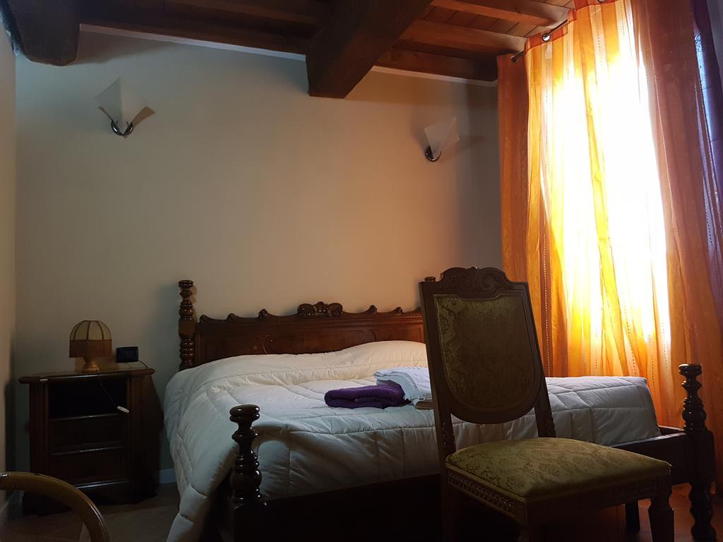 B&B La Viola Castelvetro Piacentino Buitenkant foto